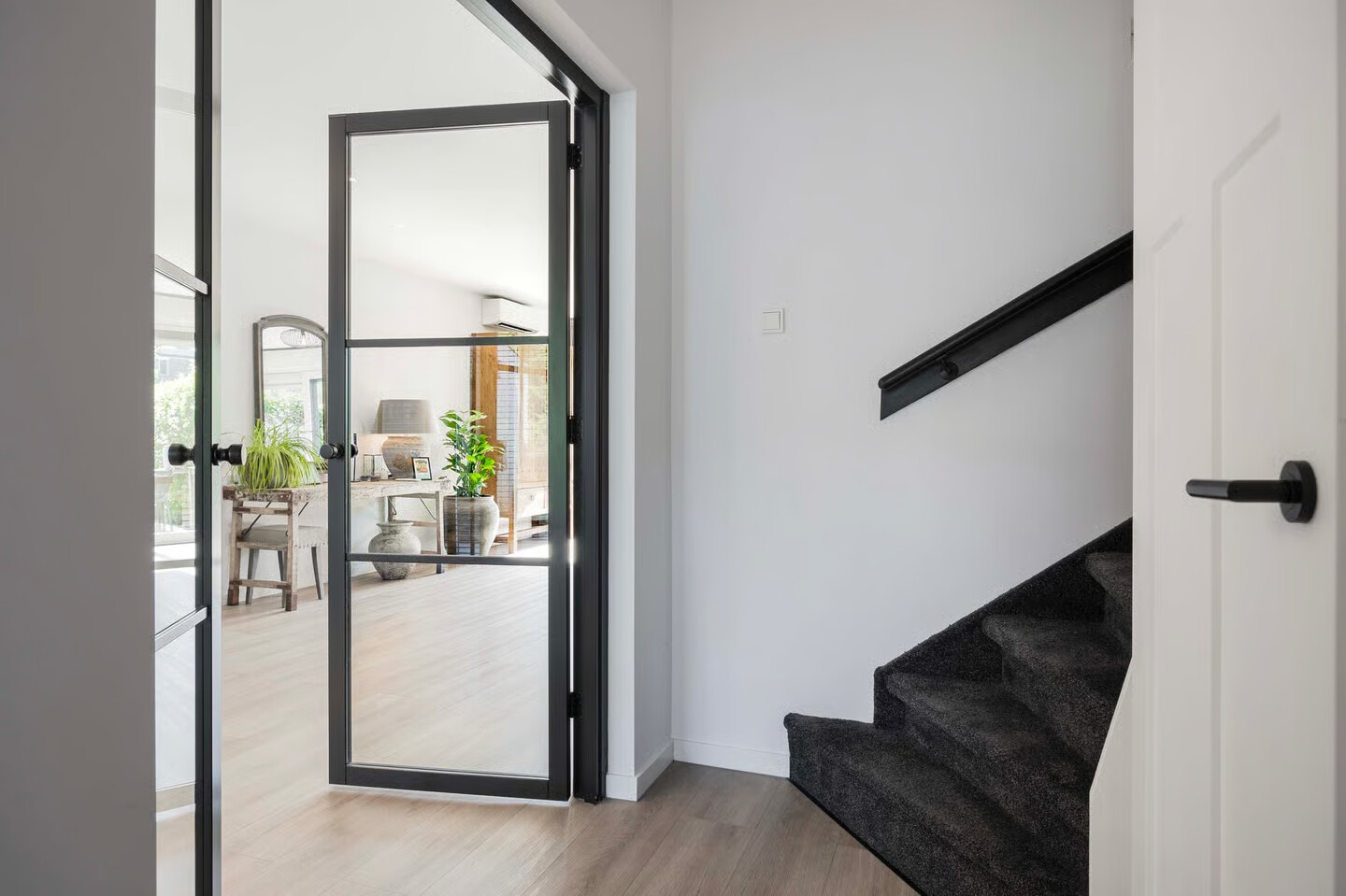Tussenwoning te koop: Lesterhuispad 9, Arnhem