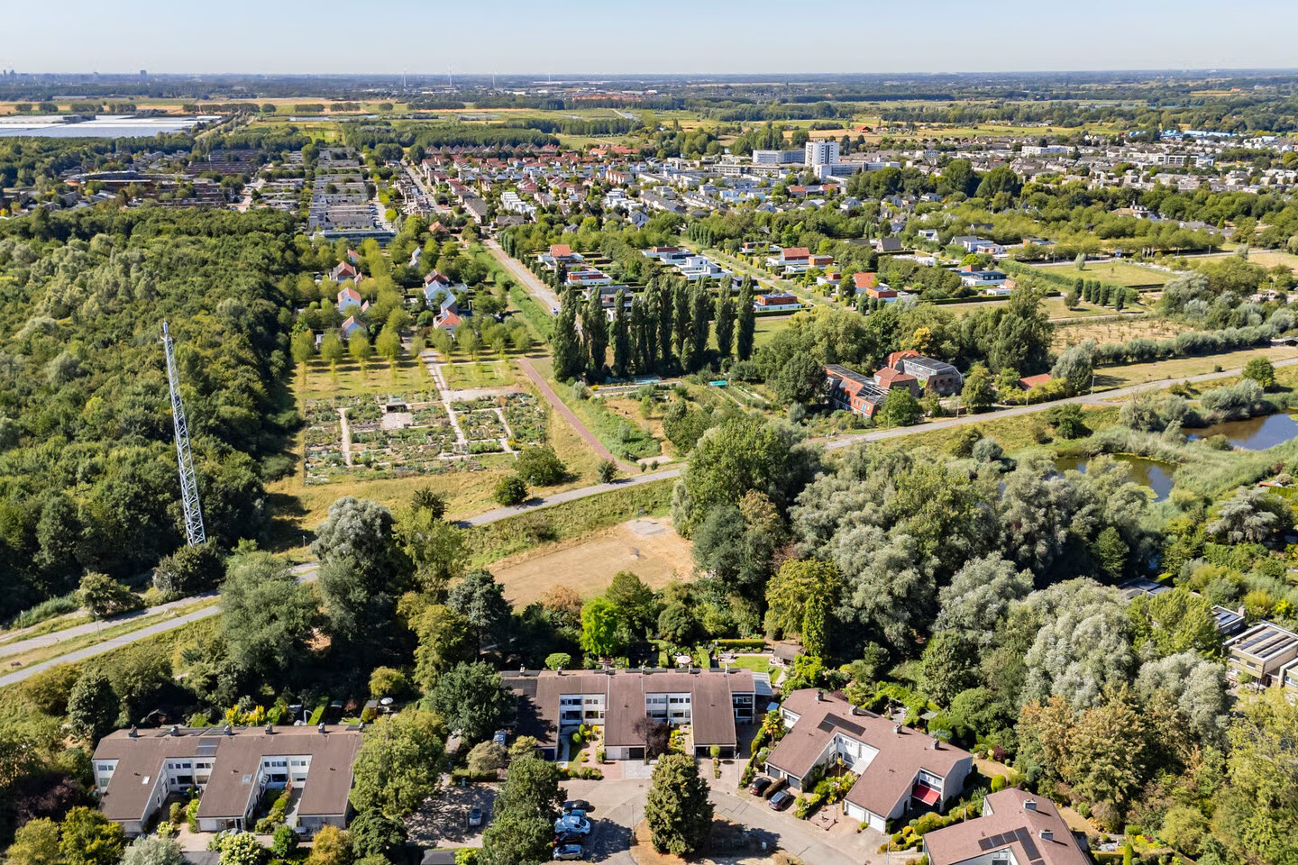 Tussenwoning te koop: Leeuwardenweg 74, Arnhem