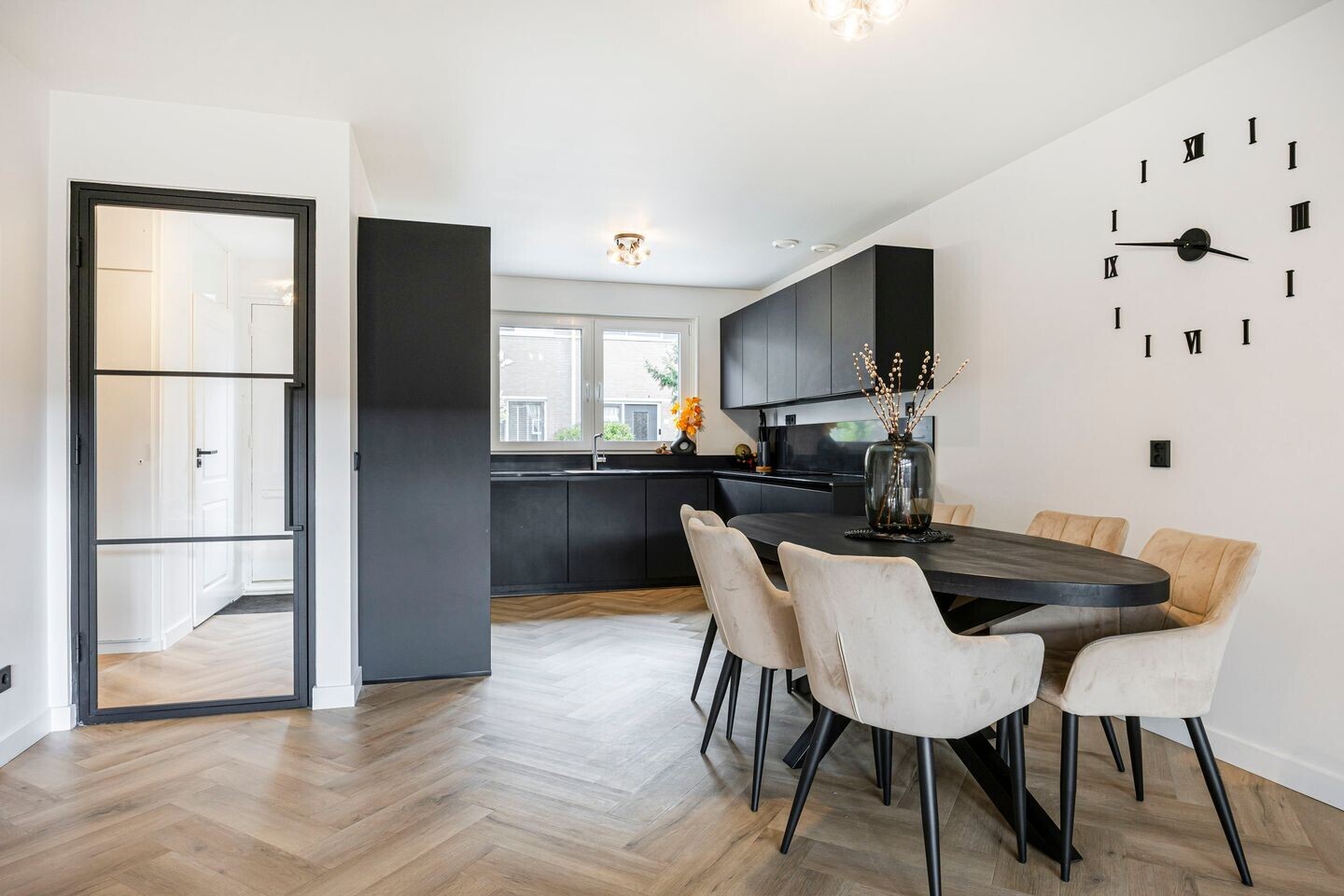 Tussenwoning te koop: Glenn Millerstraat 96, Arnhem