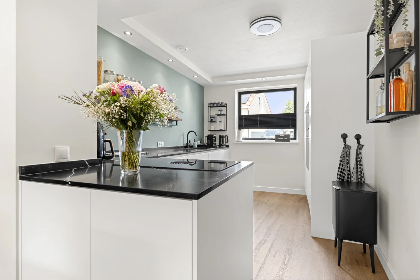 Tussenwoning te koop: Robert de Vriesstraat 20, Arnhem