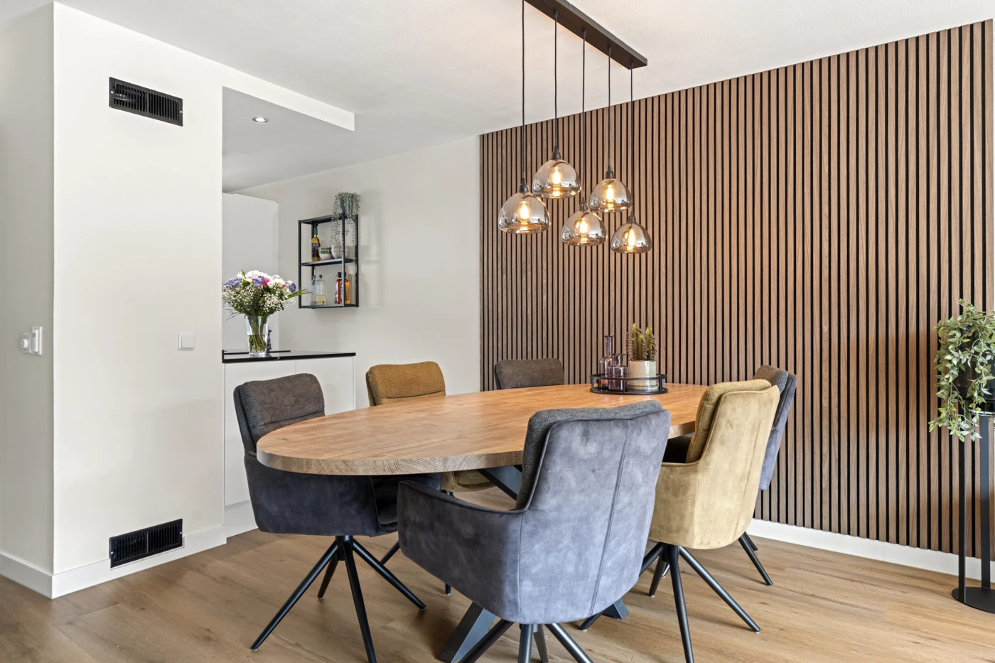 Tussenwoning te koop: Robert de Vriesstraat 20, Arnhem