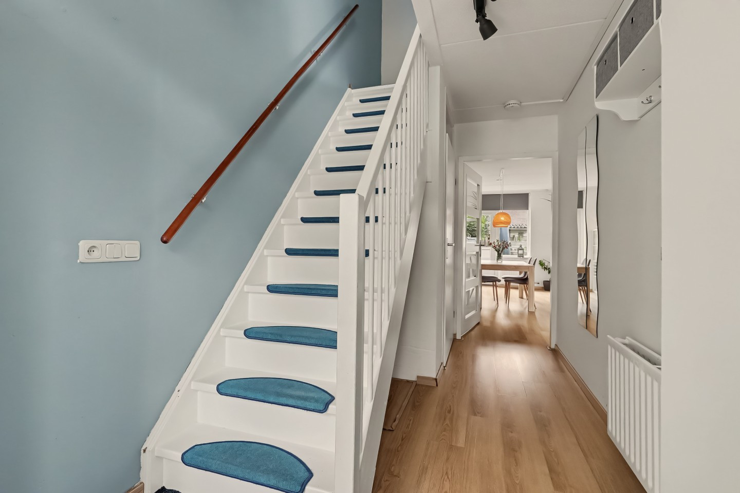 Tussenwoning te koop: Belle van Zuylenstraat 37, Arnhem