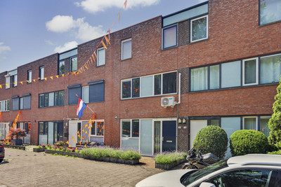 Emily Brontësingel 36