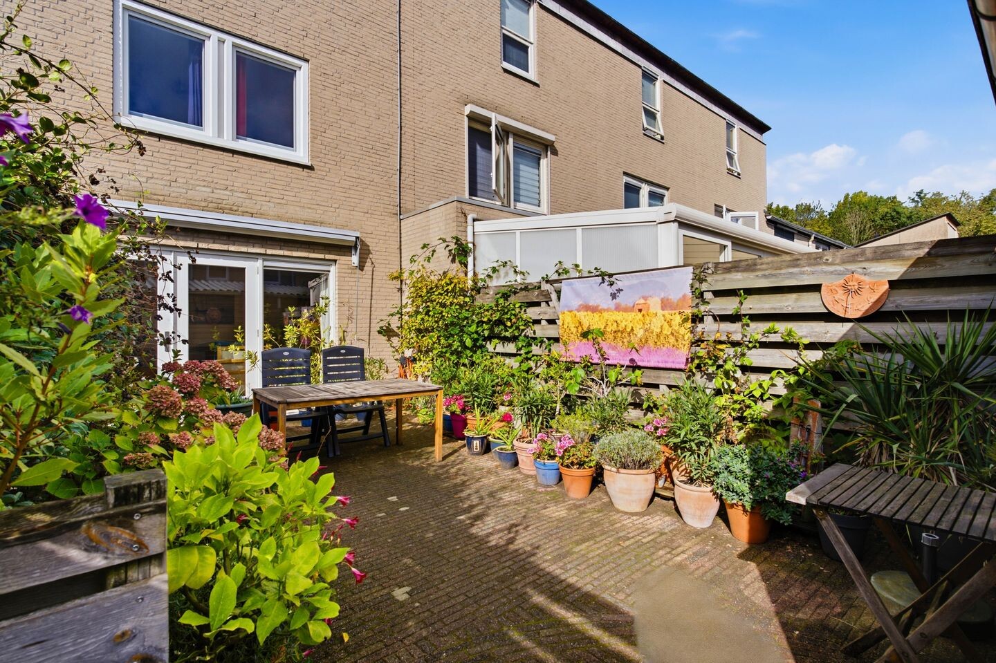 Tussenwoning te koop: Charles Dickensstraat 17, Arnhem