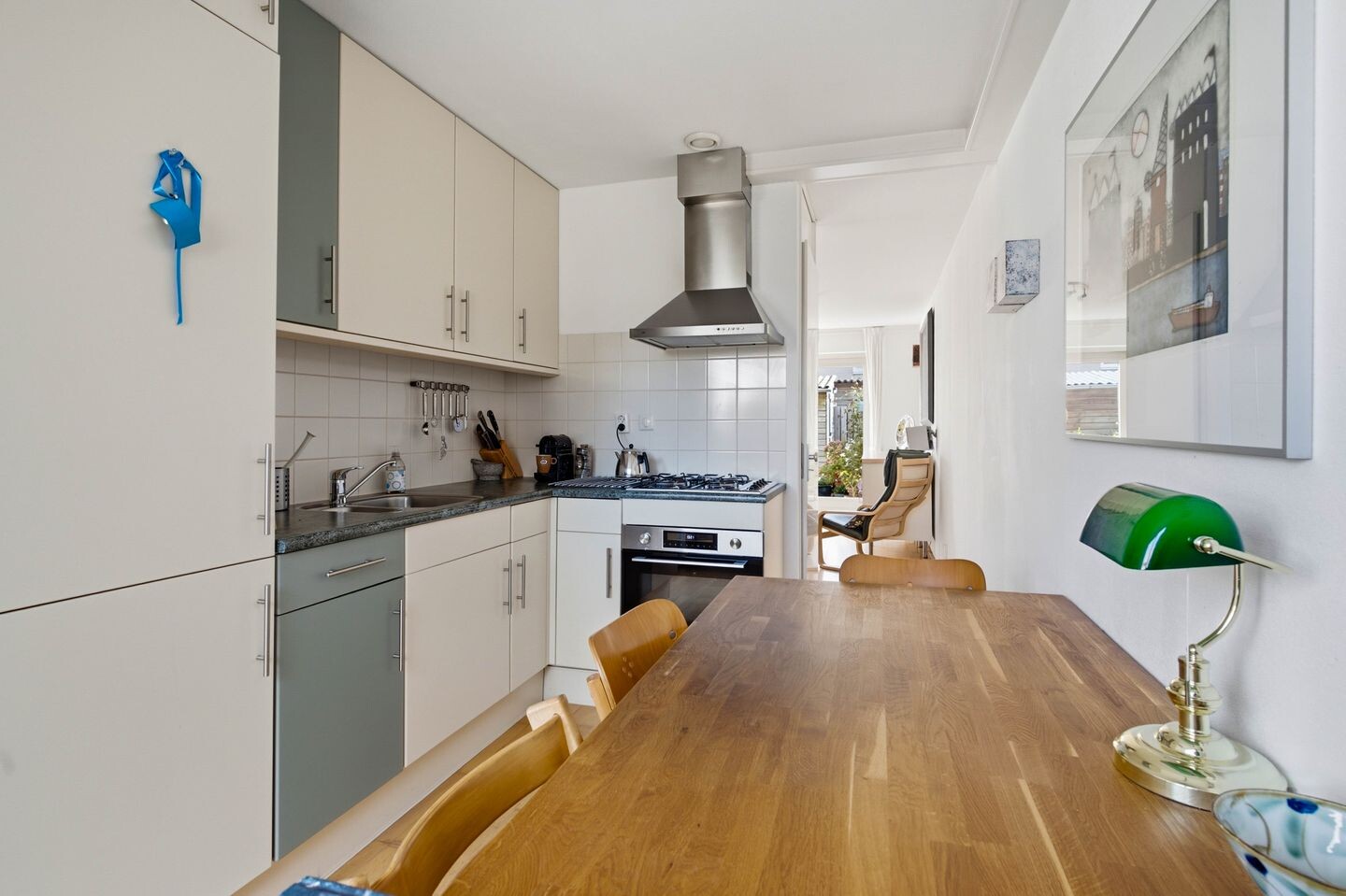 Tussenwoning te koop: Charles Dickensstraat 17, Arnhem