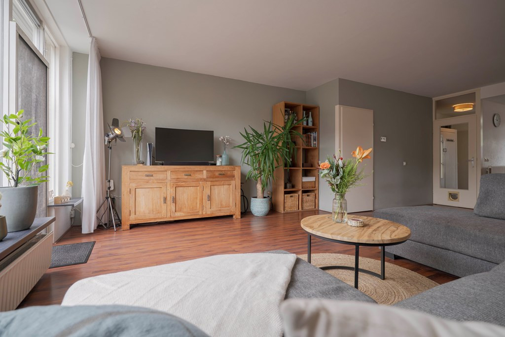 Tussenwoning te koop: Dordrechtweg 11, Arnhem