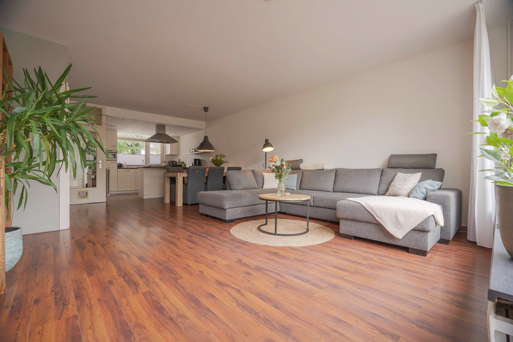 Tussenwoning te koop: Dordrechtweg 11, Arnhem