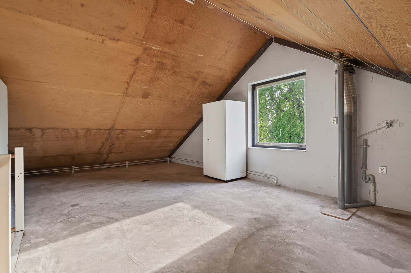 Hoekwoning te koop: Hillegomweg 55, Arnhem