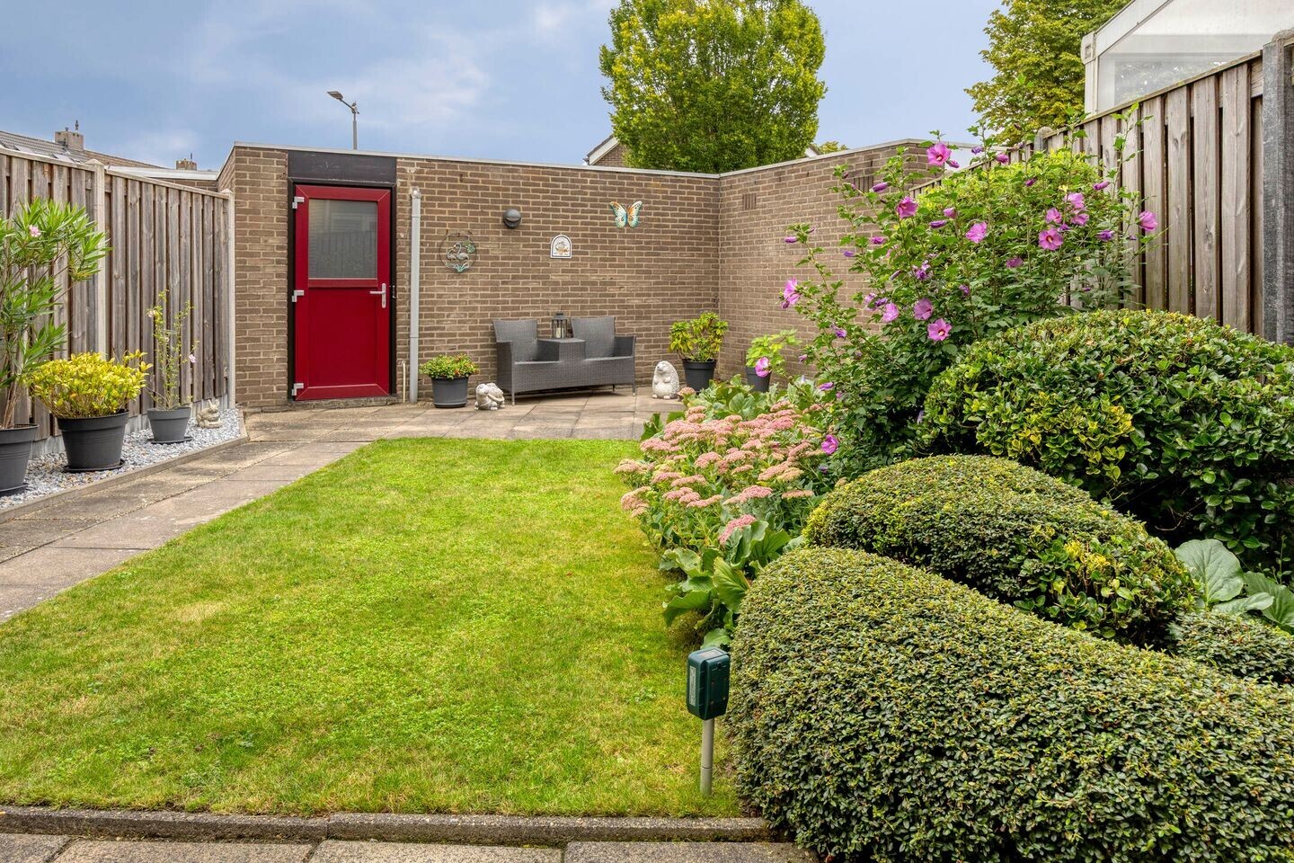 Tussenwoning te koop: Reeuwijkplaats 13, Arnhem