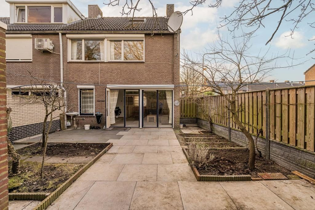 Hoekwoning te koop: Meerkerkstraat 1, Arnhem