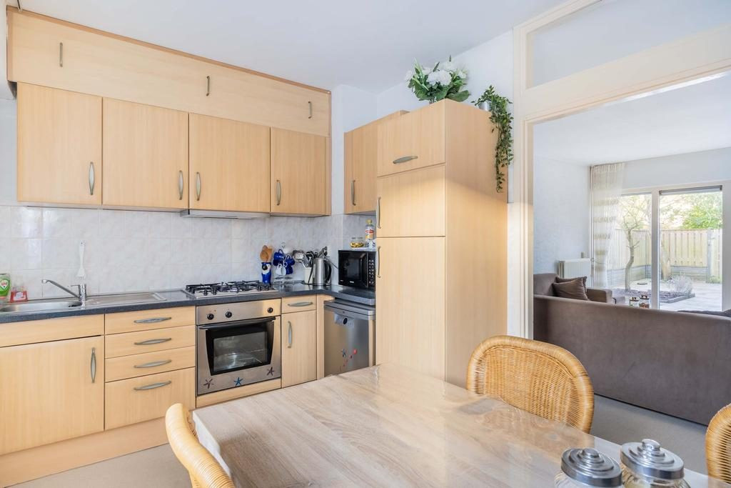 Hoekwoning te koop: Meerkerkstraat 1, Arnhem