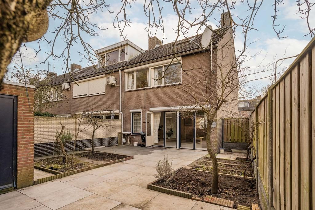 Hoekwoning te koop: Meerkerkstraat 1, Arnhem