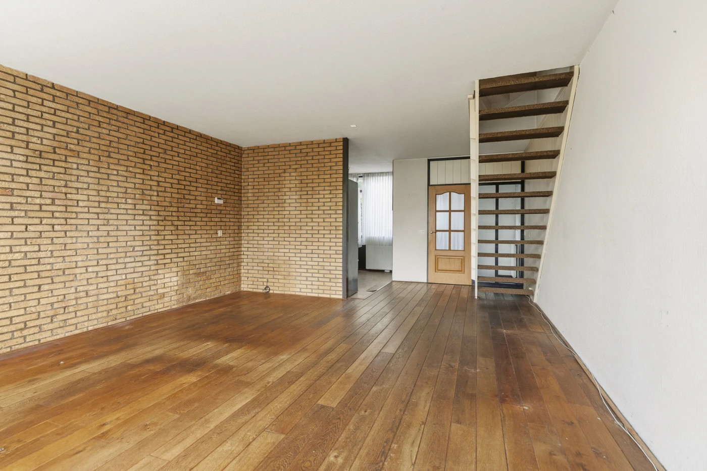 Hoekwoning te koop: Helmondstraat 49, Arnhem