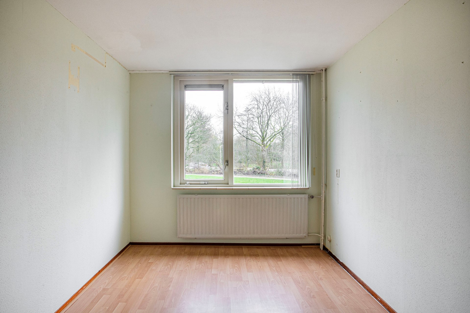 Tussenwoning te koop: Helmondstraat 66, Arnhem