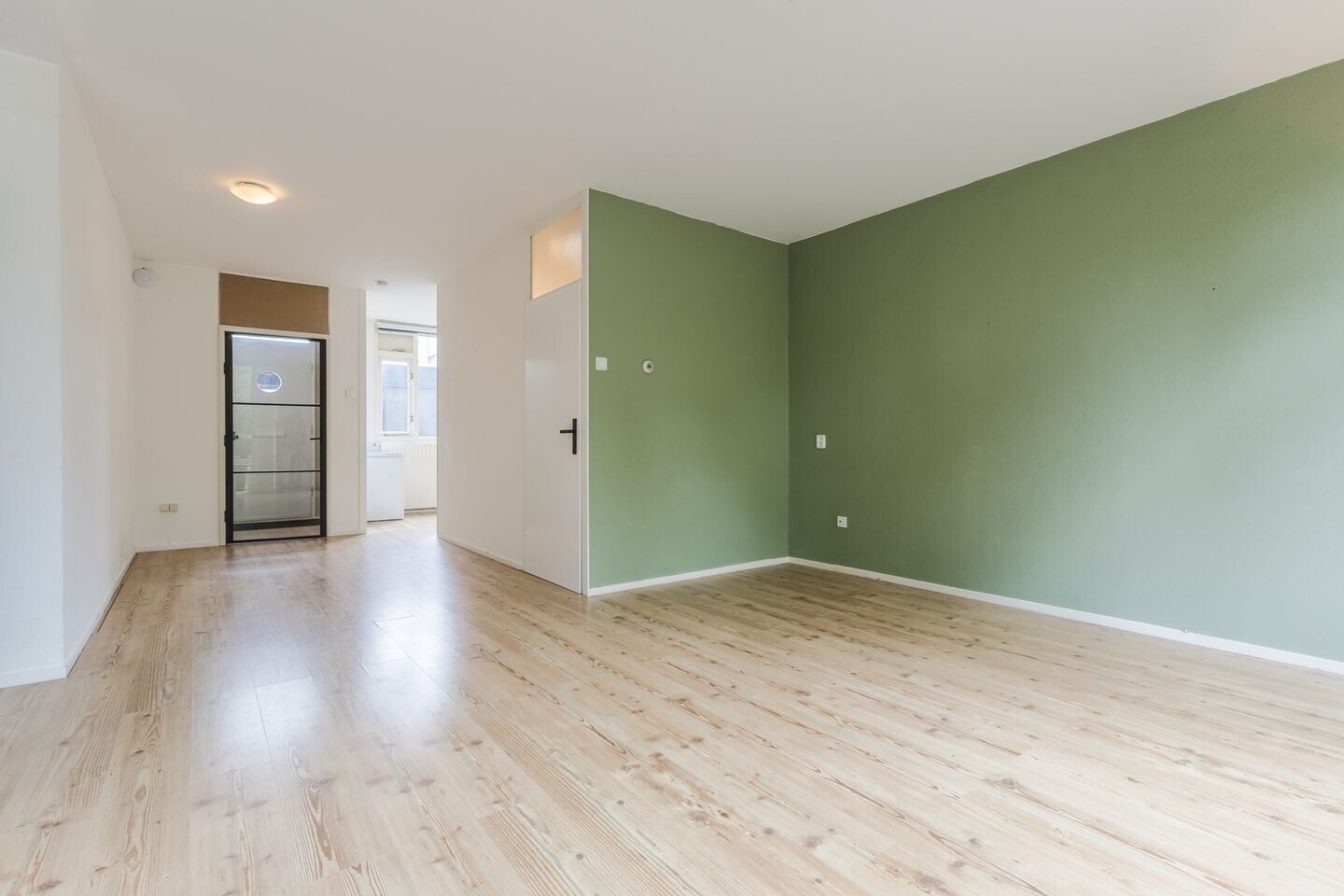 Tussenwoning te koop: Reurikwei 47, Arnhem
