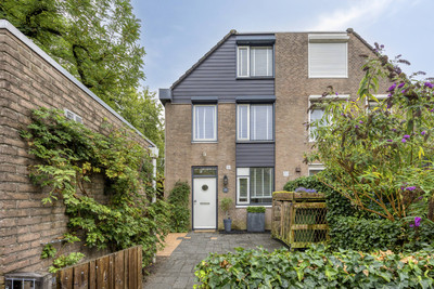 Van Gentswei 44
