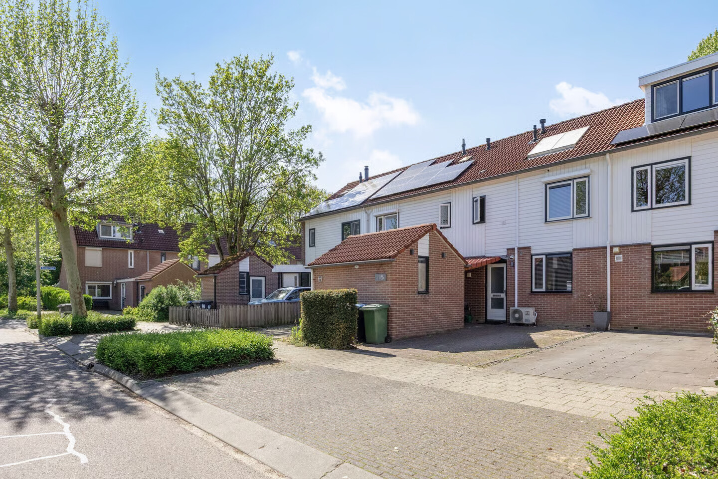 Tussenwoning te koop: Eindhovensingel 117, Arnhem