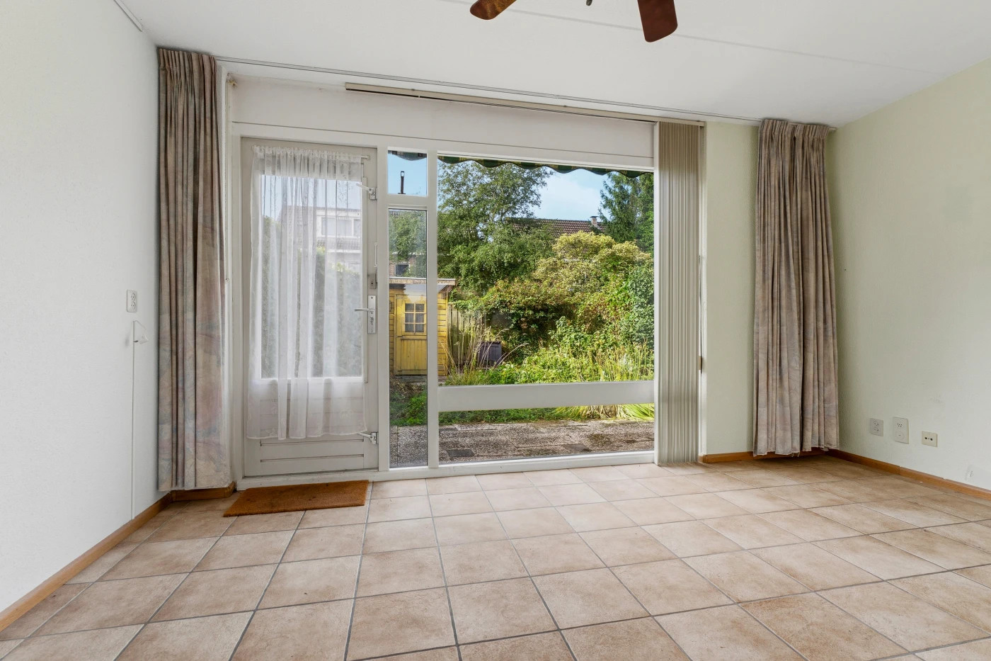 Tussenwoning te koop: Kroonse Wal 65, Arnhem