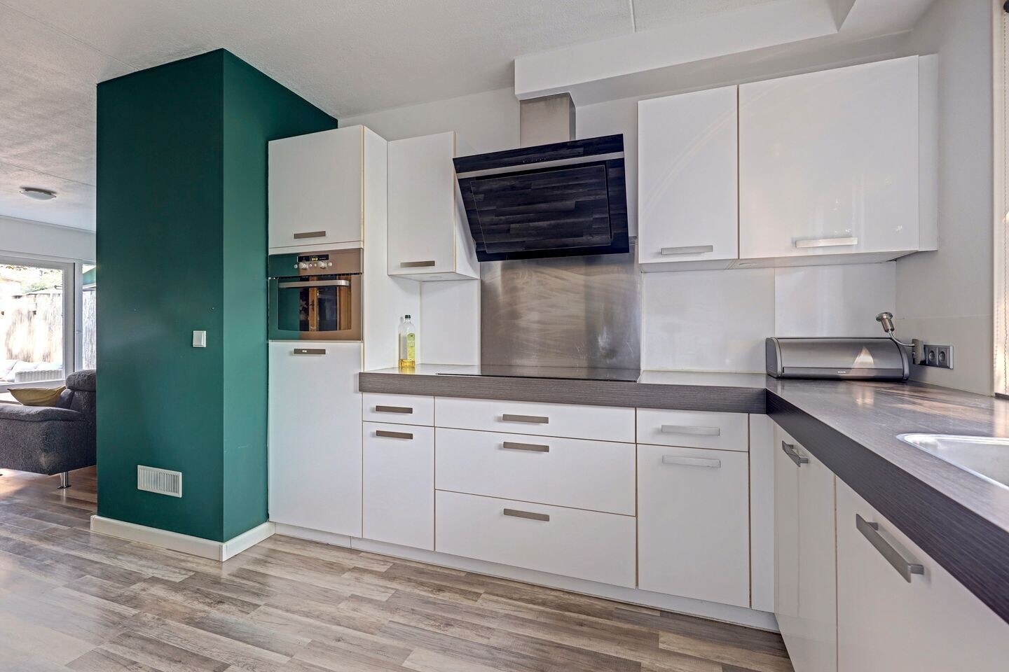 Tussenwoning te koop: Bruinissestraat 24, Arnhem