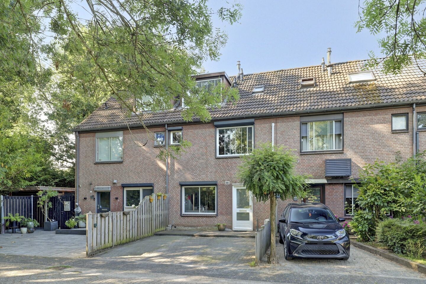 Tussenwoning te koop: Bruinissestraat 24, Arnhem