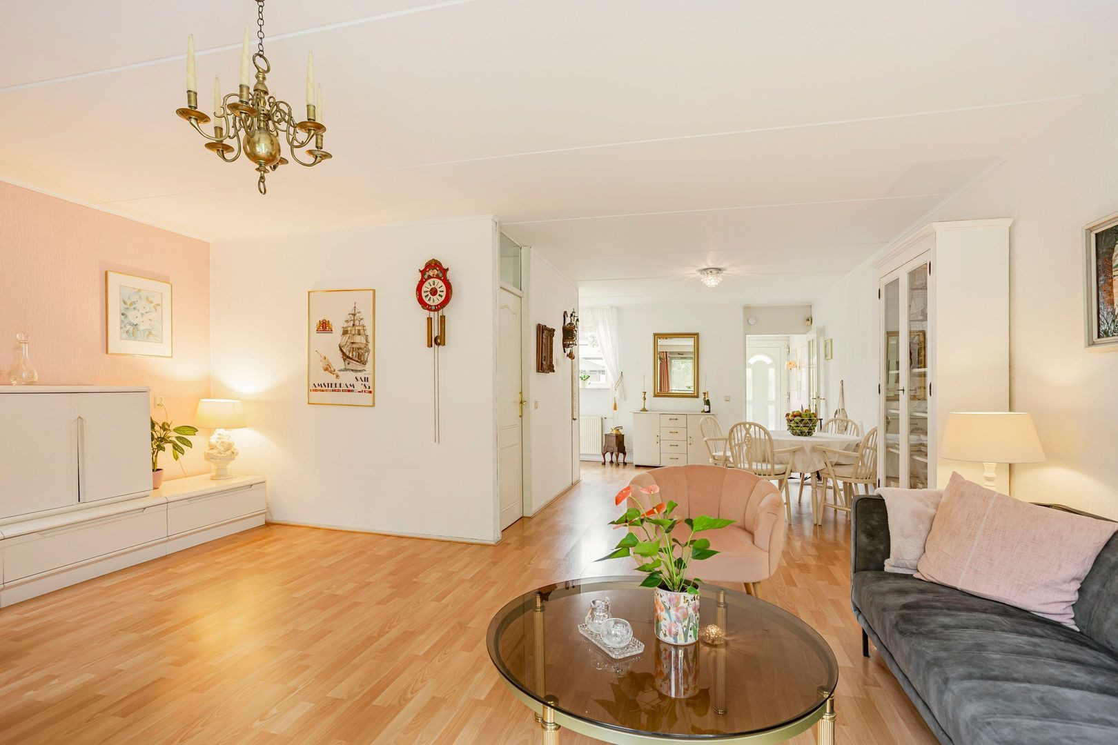 Hoekwoning te koop: Hoensbroekstraat 136, Arnhem
