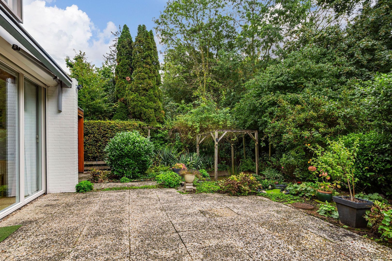 Hoekwoning te koop: Hoensbroekstraat 136, Arnhem
