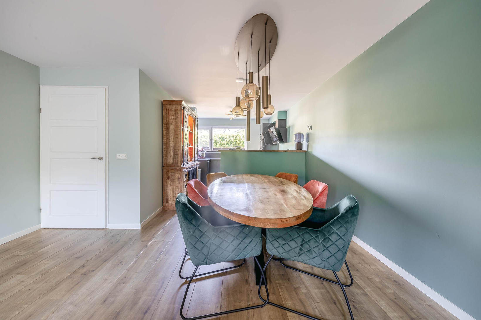 Tussenwoning te koop: Milsbeekstraat 5, Arnhem