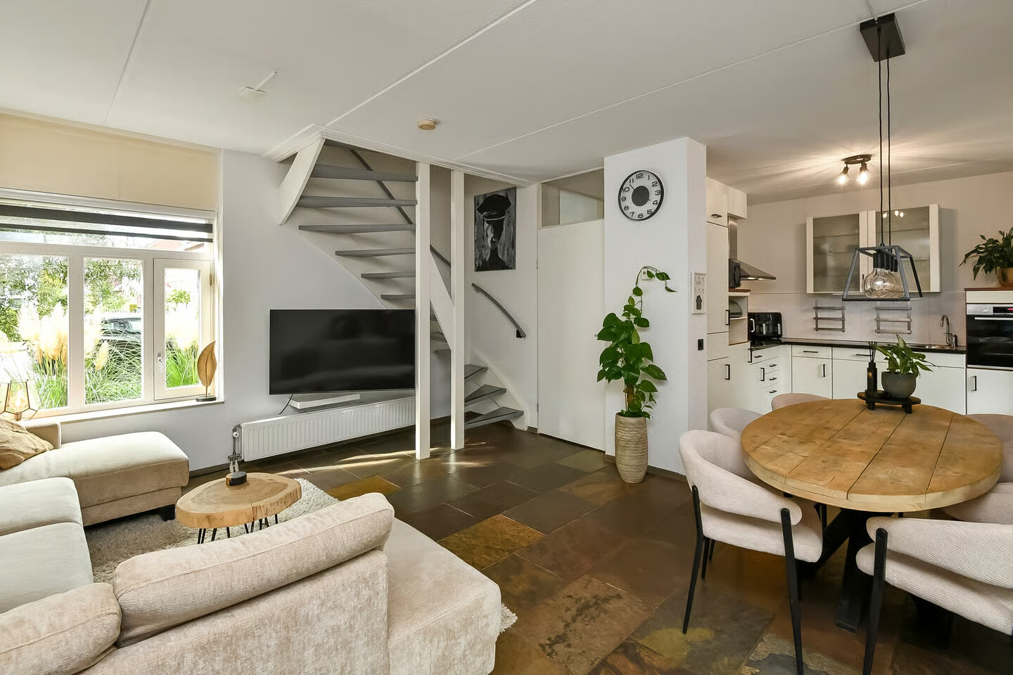 Tussenwoning te koop: Fruittelerserf 8, Arnhem