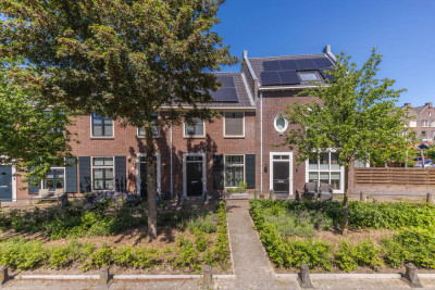 Hoedenmakersveste 11