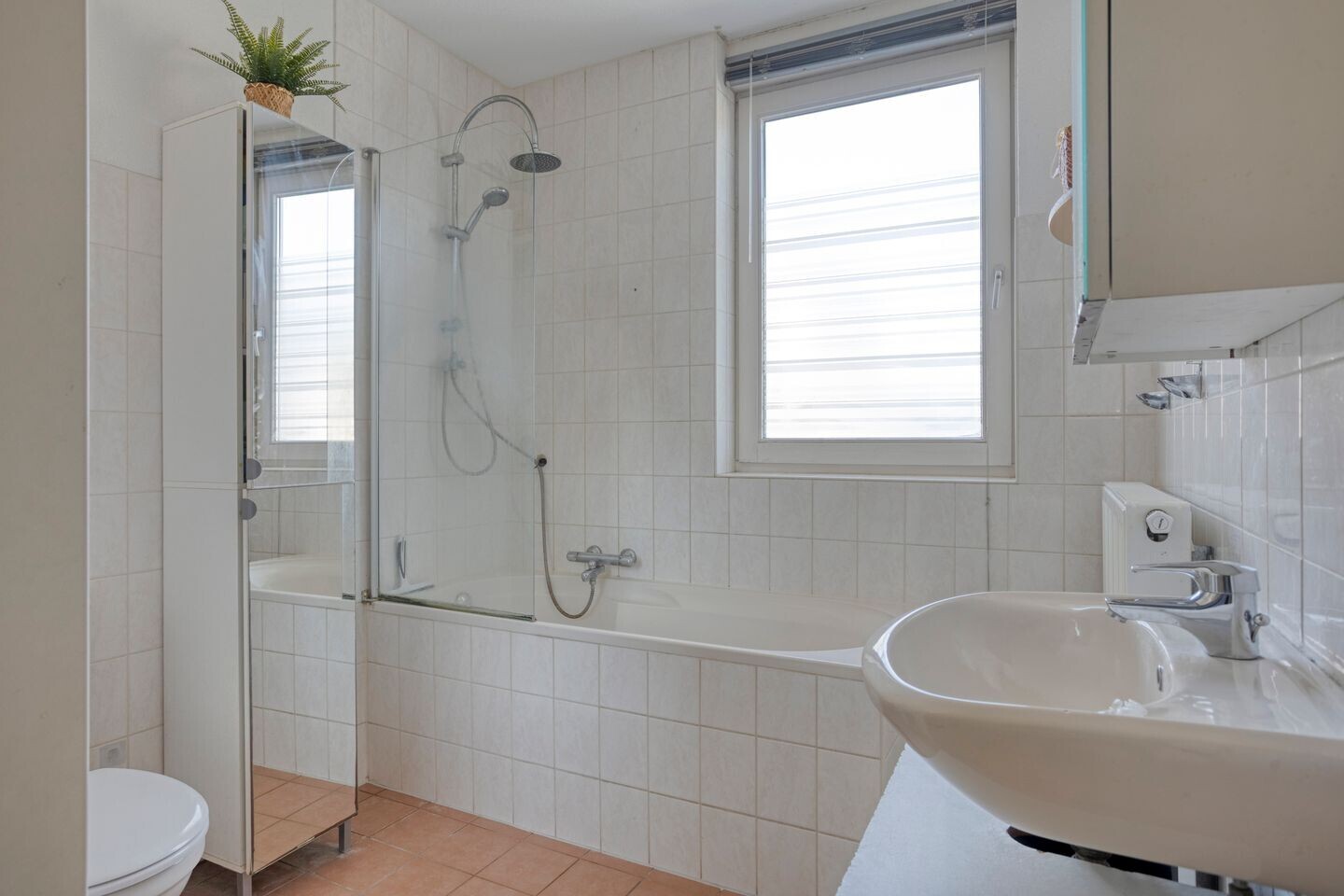 Tussenwoning te koop: Hunnenveld 11, Arnhem