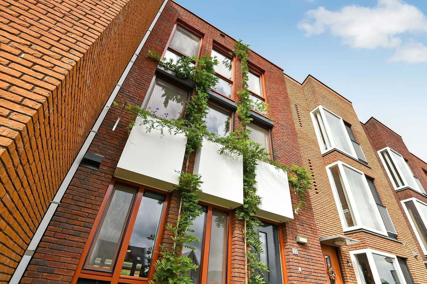 Tussenwoning te koop: Schoolmeesterwaard 23, Arnhem