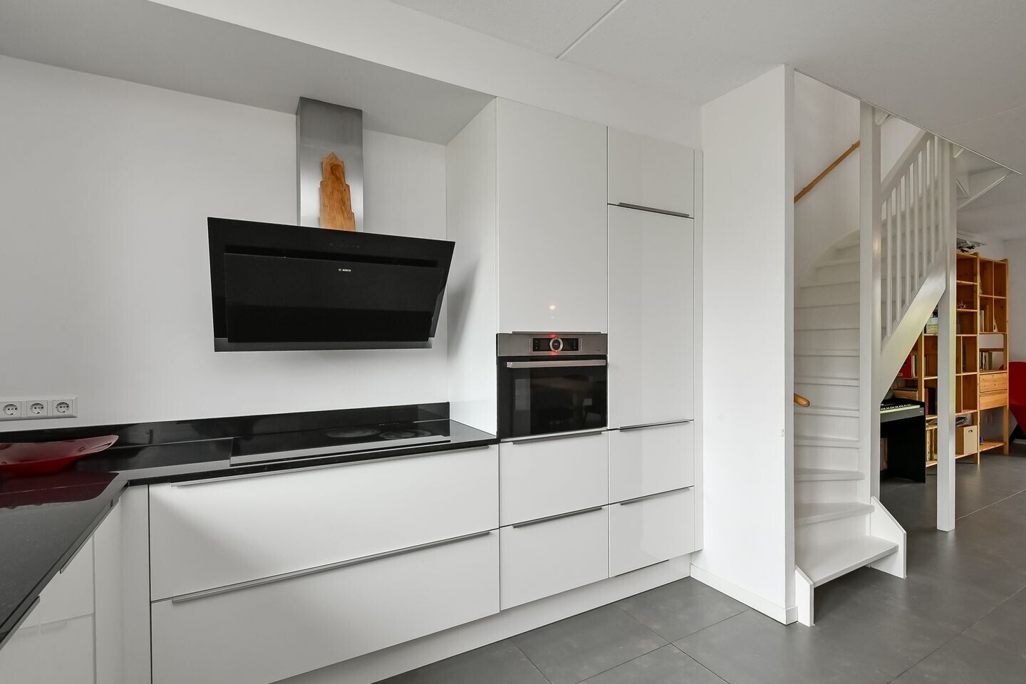 Tussenwoning te koop: Schoolmeesterwaard 23, Arnhem
