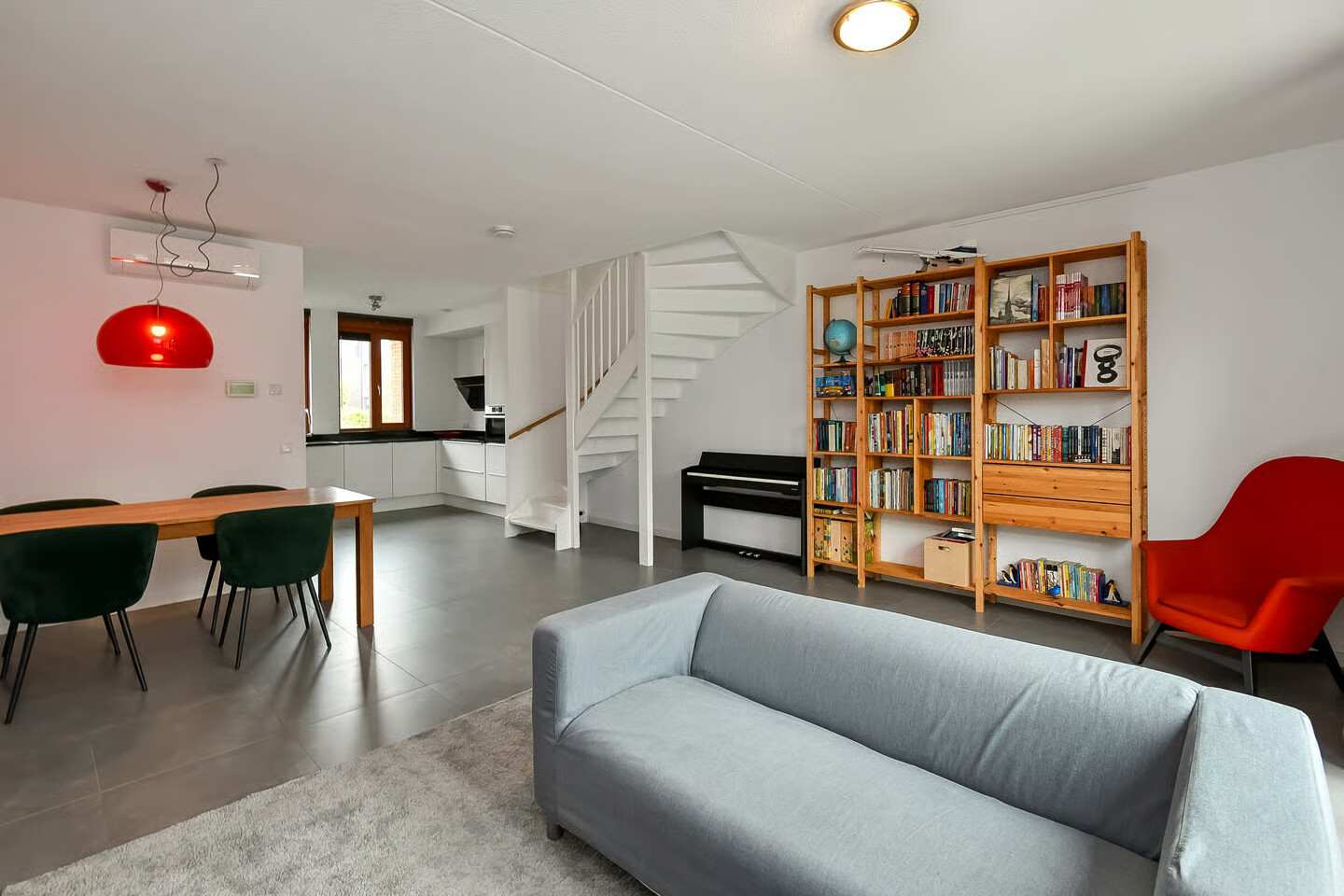 Tussenwoning te koop: Schoolmeesterwaard 23, Arnhem