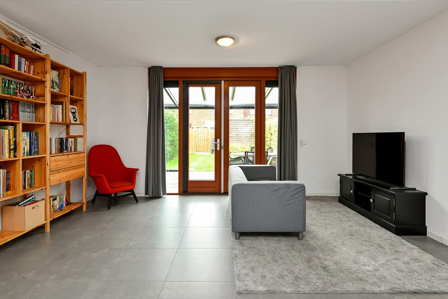 Tussenwoning te koop: Schoolmeesterwaard 23, Arnhem