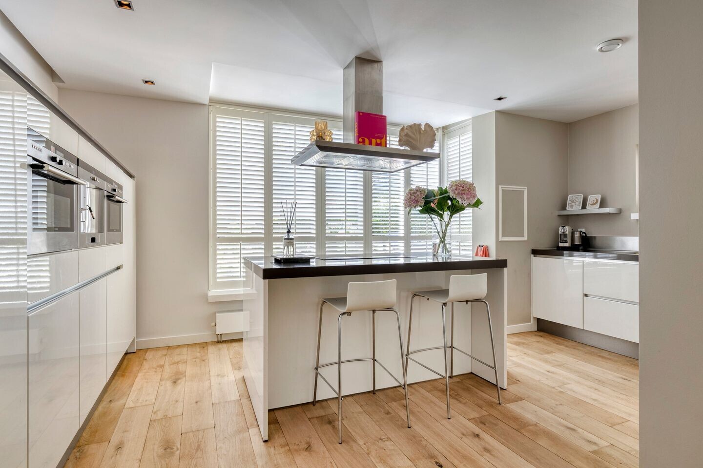 Tussenwoning te koop: Noordkriek 11, Arnhem
