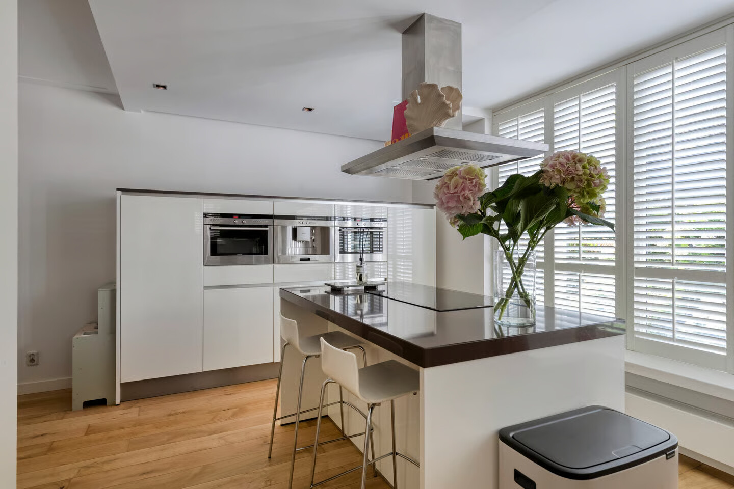 Tussenwoning te koop: Noordkriek 11, Arnhem