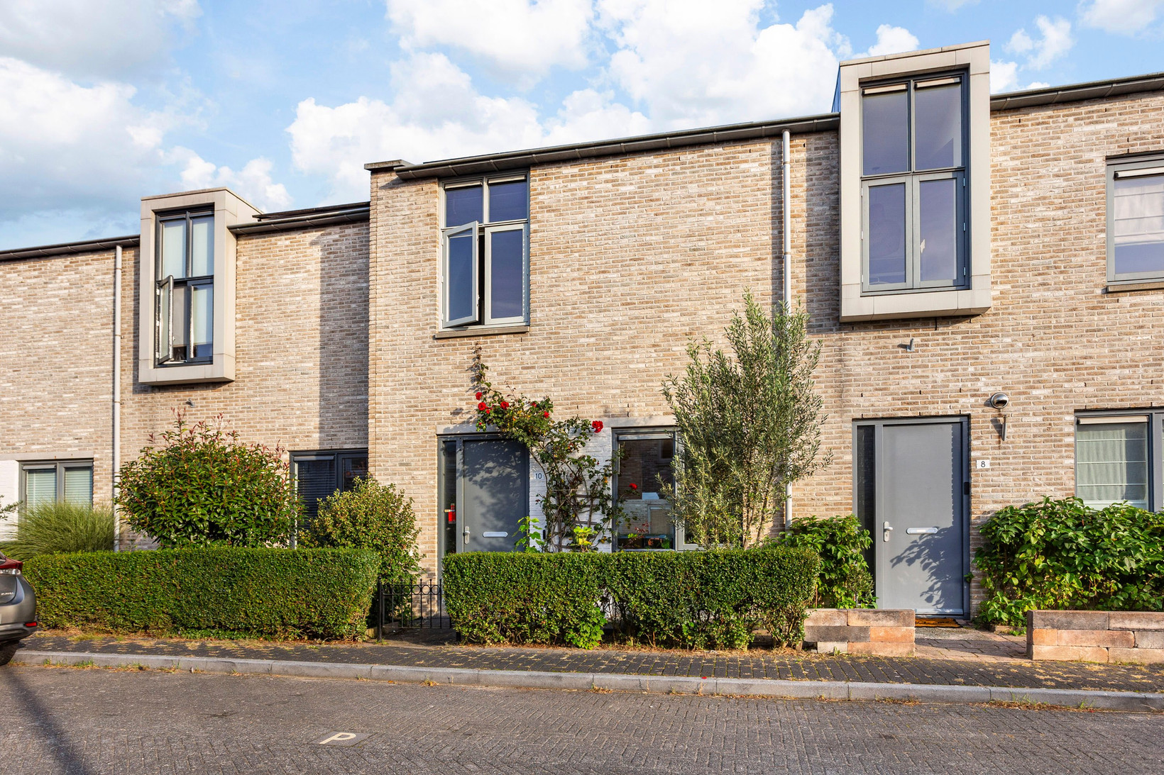 Tussenwoning te koop: De Hooivork 10, Arnhem
