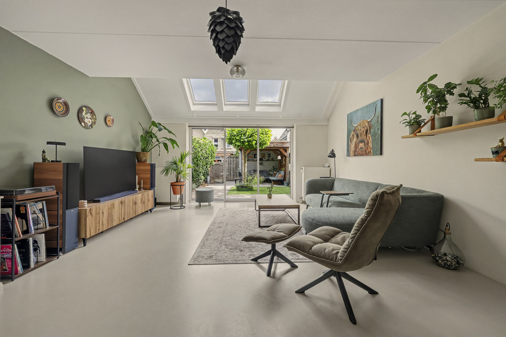 Tussenwoning te koop: Kustvaart 47, Arnhem
