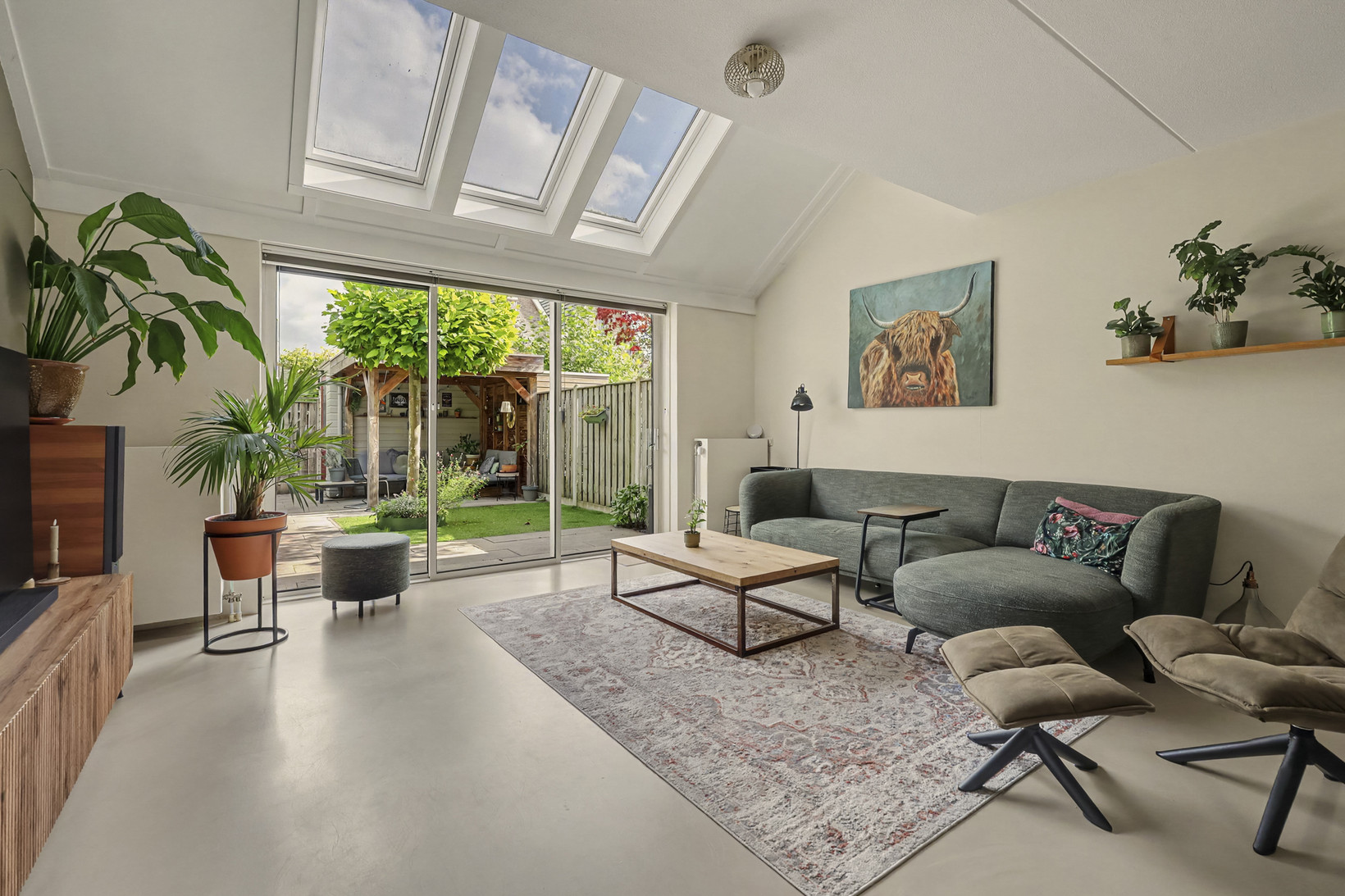 Tussenwoning te koop: Kustvaart 47, Arnhem