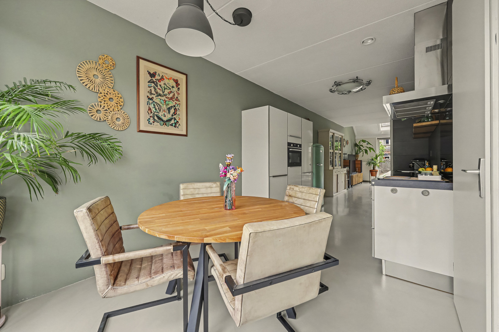 Tussenwoning te koop: Kustvaart 47, Arnhem