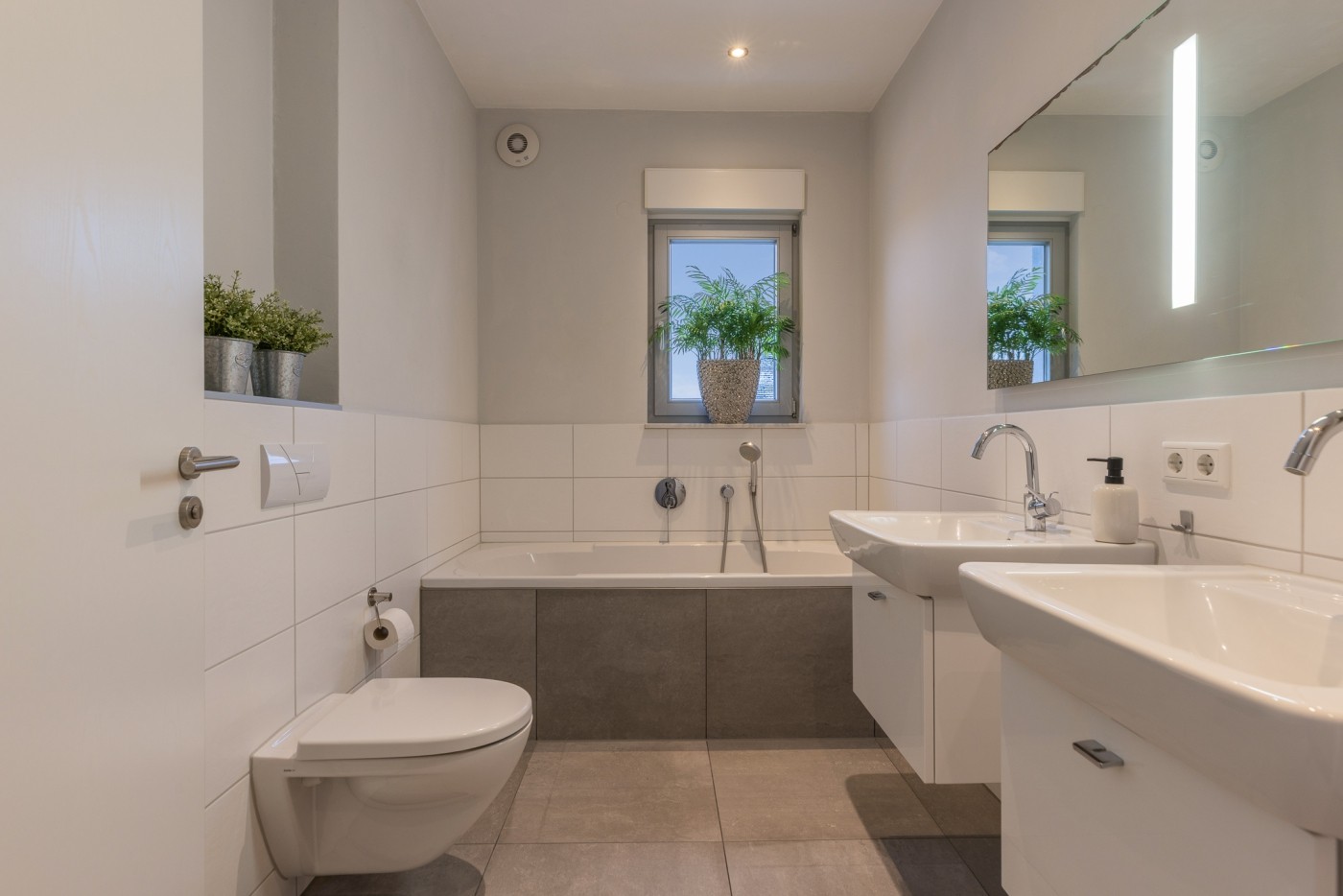 Vrijstaande woning te koop: Laan van de Poolse Brigade 6, Arnhem