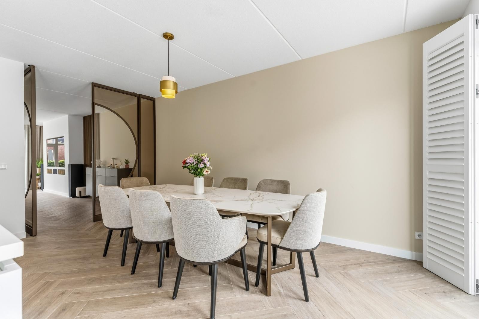 Twee-onder-één-kap te koop: Hangbrug 10, Arnhem