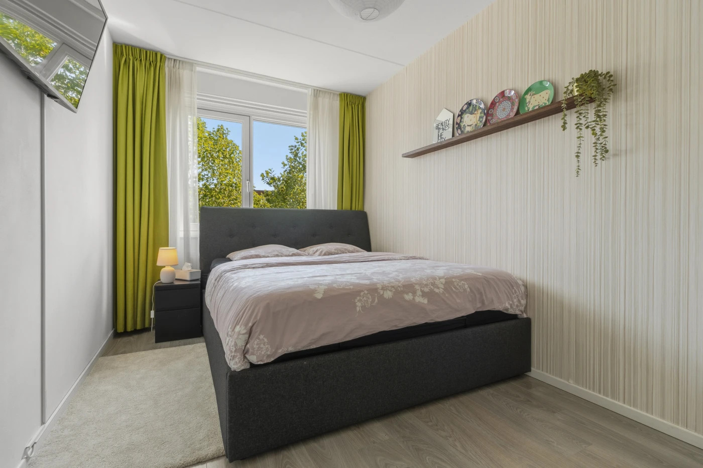 Tussenwoning te koop: Boreasplantsoen 72, Arnhem