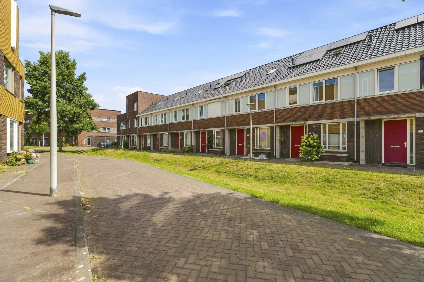 Tussenwoning te koop: Boreasplantsoen 72, Arnhem