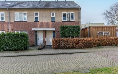 Pater Rijke. 9