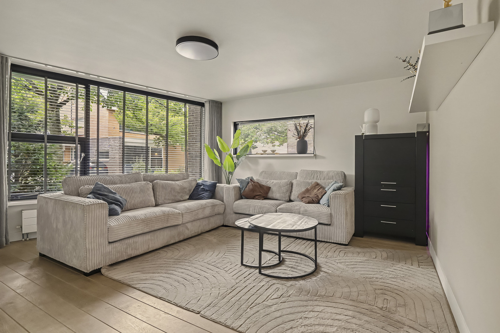 Tussenwoning te koop: Johannahoeve 5, Huissen