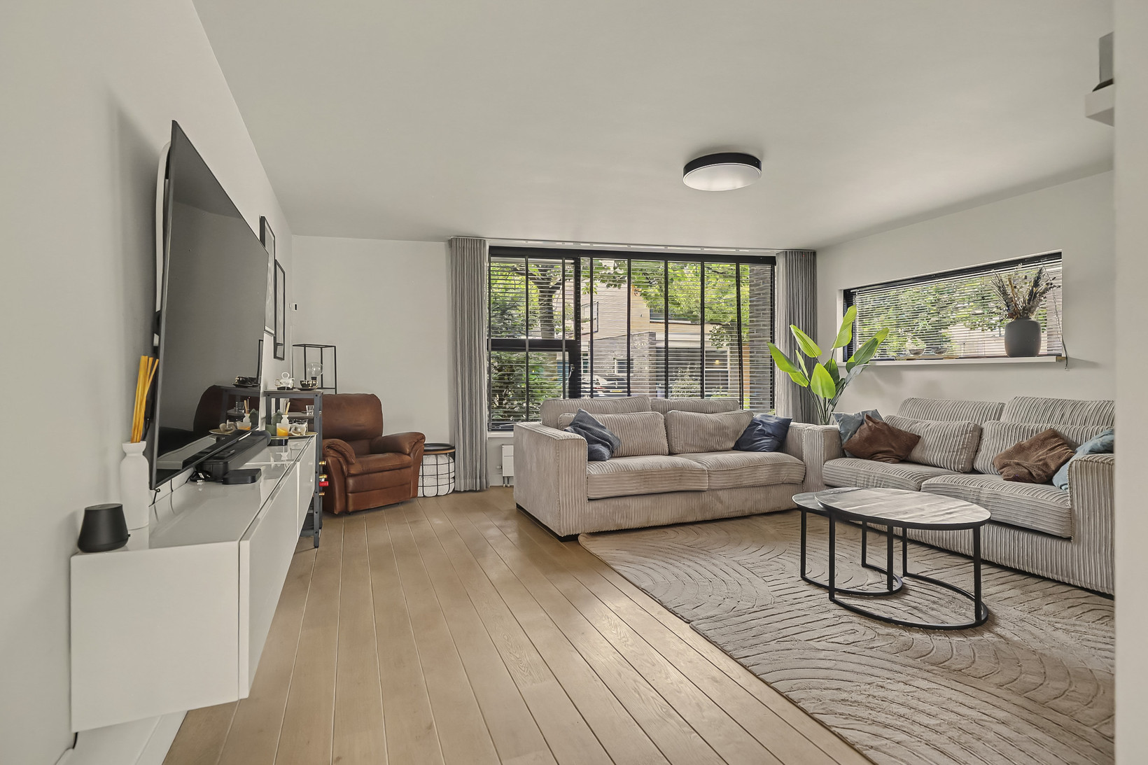 Tussenwoning te koop: Johannahoeve 5, Huissen