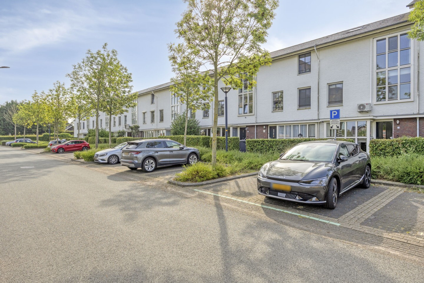 Tussenwoning te koop: Koningsboulevard 174, Huissen