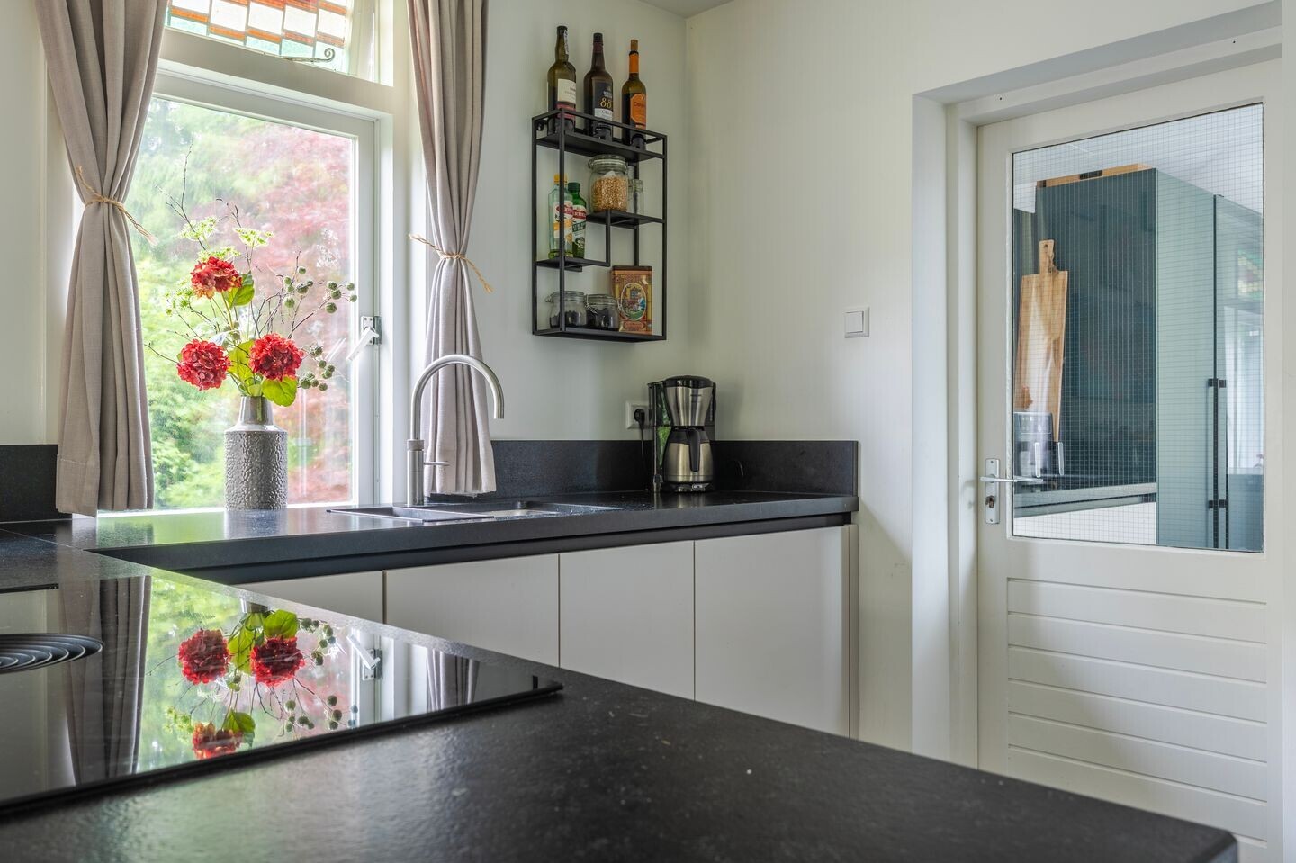 Vrijstaande woning te koop: Jhr. Nedermeijer van Rosenthalweg 48, Oosterbeek