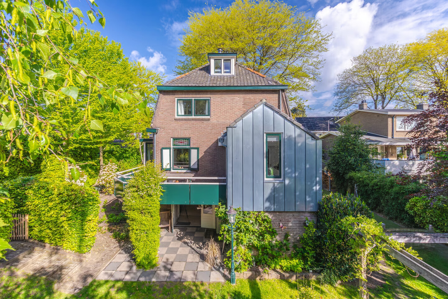 Vrijstaande woning te koop: Jhr. Nedermeijer van Rosenthalweg 48, Oosterbeek
